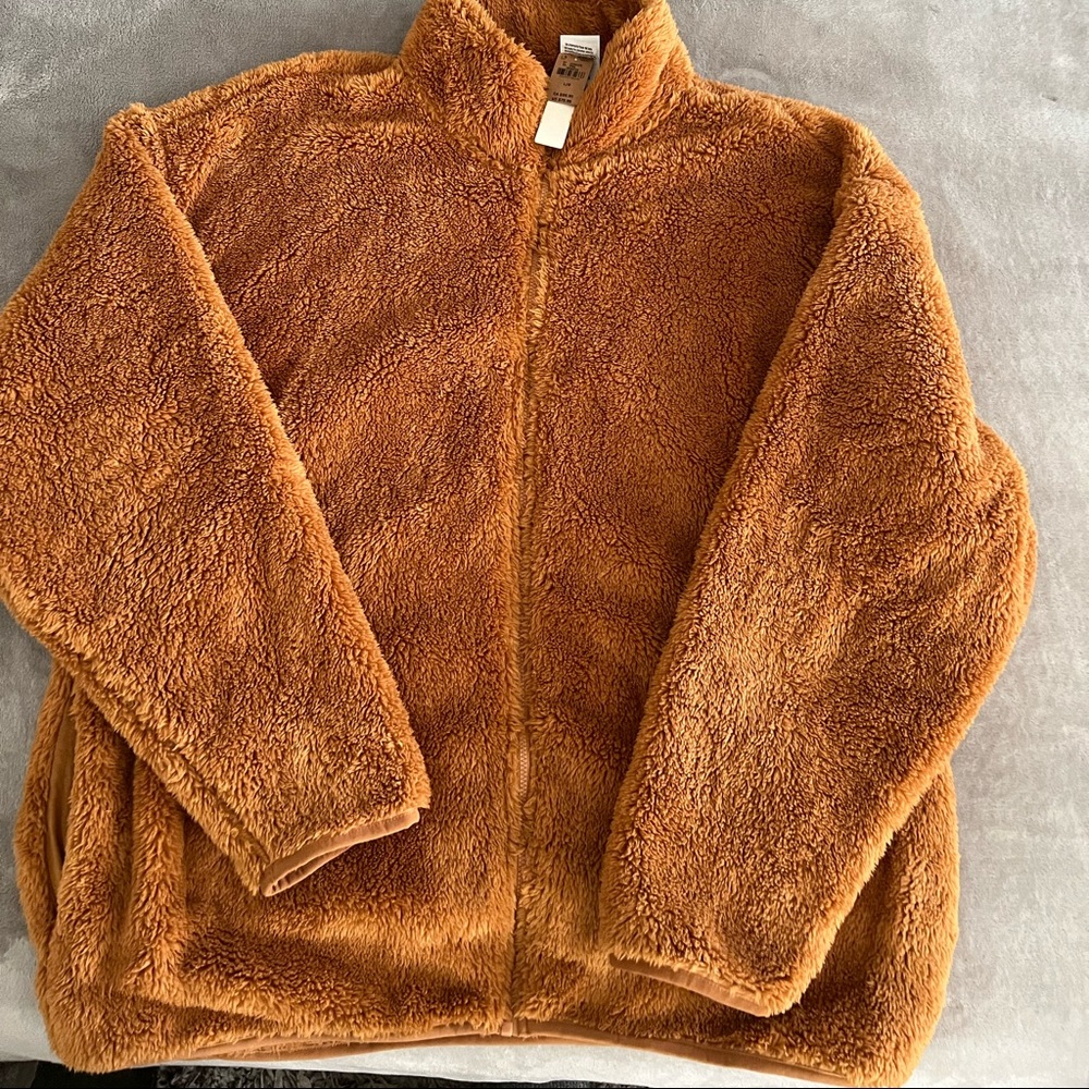 Fleece jacket - Picture 11 of 11
